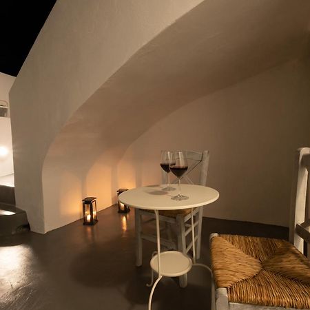 White Orchid Cave House & Studio Pýrgos Exterior foto